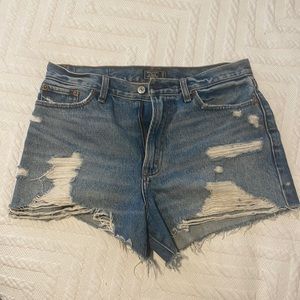 Abercrombie and Fitch - Distressed high rise denim short